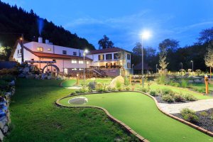 Adventure golf Hotel a restaurace u Vychopňů