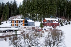 RESORT JEZERNÉ - Velké Karlovice